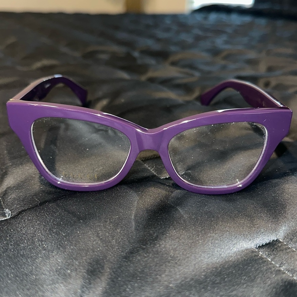 New! Gucci Purple Cat Eye Design Glasses